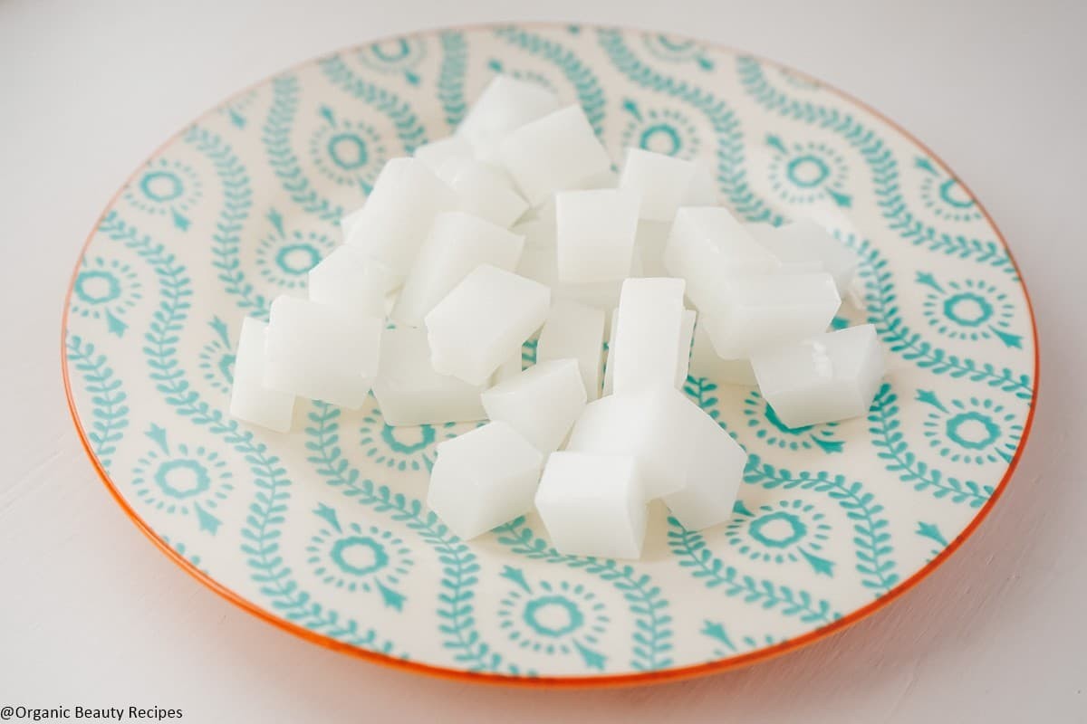 Top 3 Glycerin Schmelze Und Giessen Seife Rezepte Bio Schonheitsrezepte 