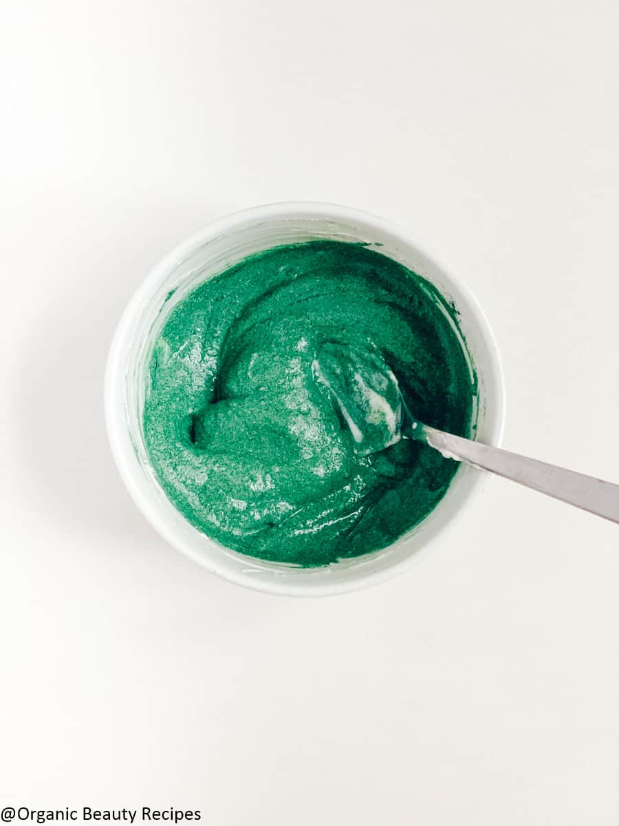 Hair Mask with Yogurt and Spirulina | Organic Beauty Recipes